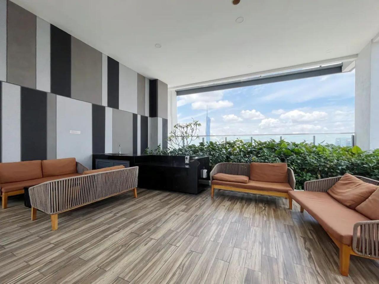 The Lux By Colony Infinitum Klcc Pangsapuri *